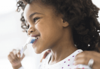 Odontopediatria em Londrina - Dentista Infantil saiba mais sobre os tratamentos. Prevenção, selante, profilaxia, instrução de higiene. Dentista em Londrina- Dentista de criança.